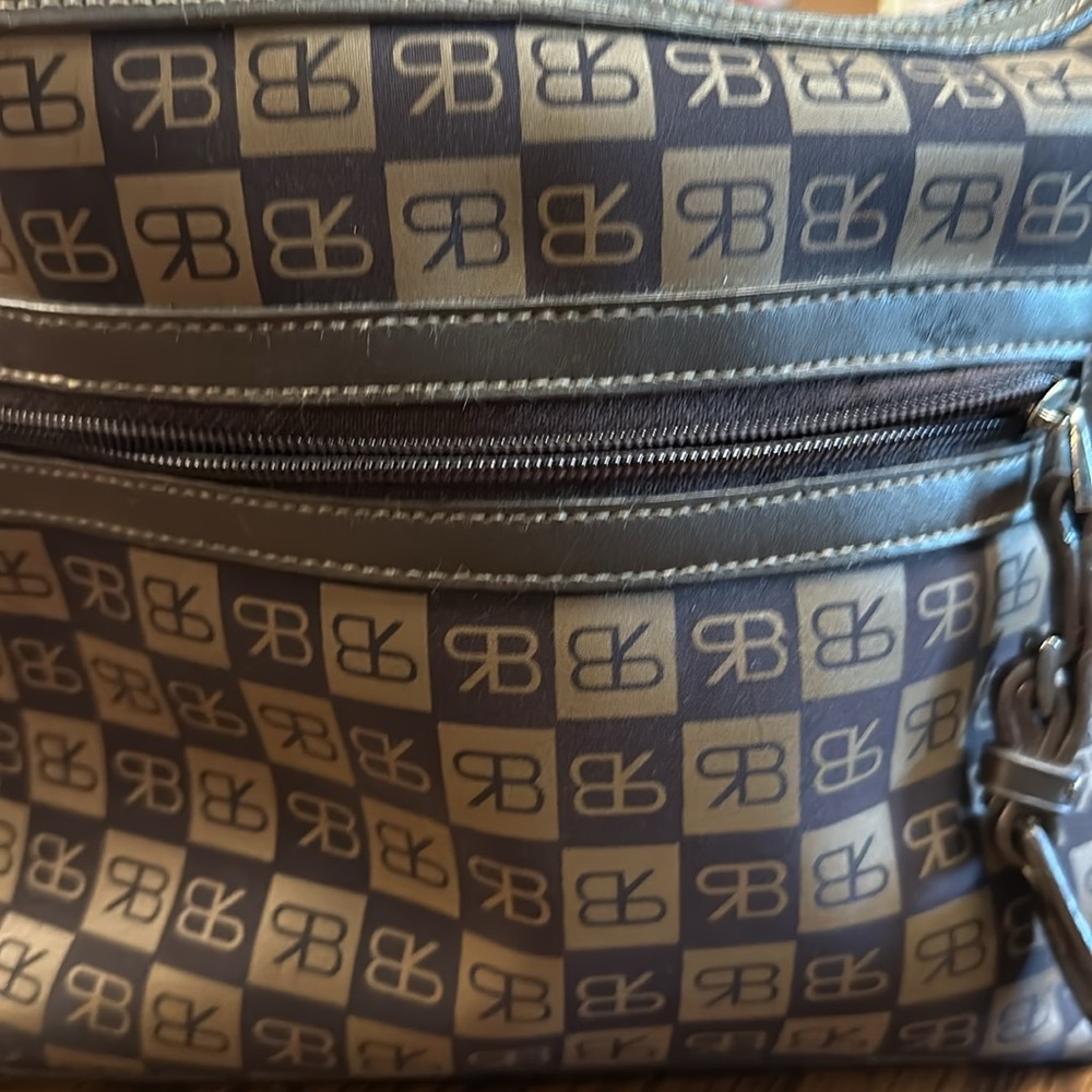 RENATO BALESTRA purse in great used condition - Picture 4 of 16